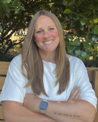 HannahOlson_Headshot1 (1)